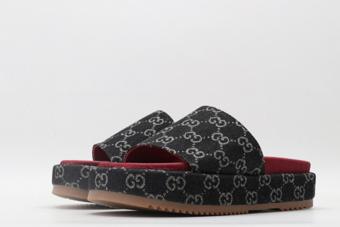 guc sandal