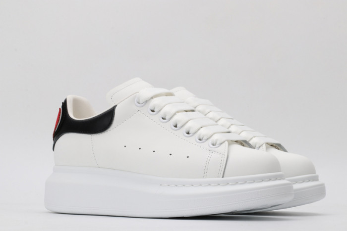 alex mcqu sneakers
