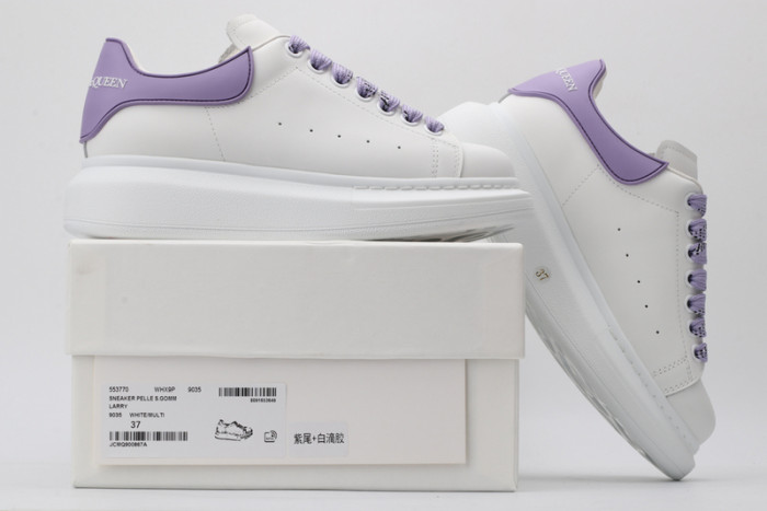 alex mcqu sneakers