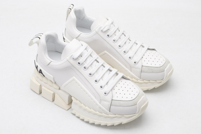 DG SNEAKER