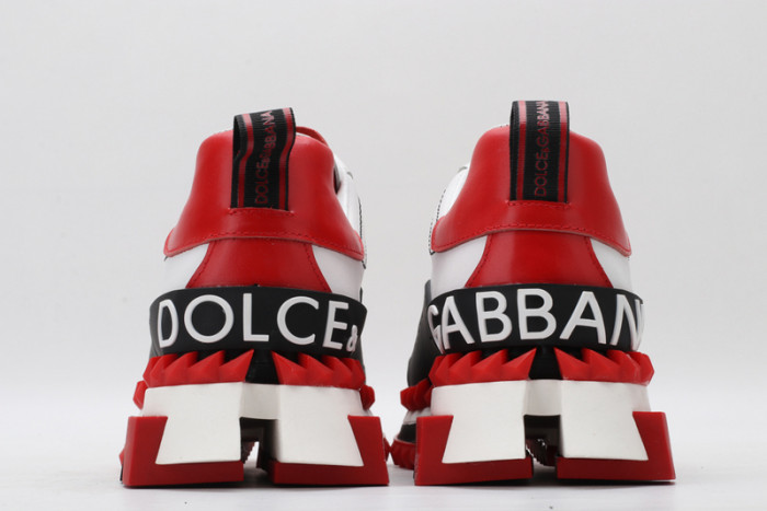 DG SNEAKER