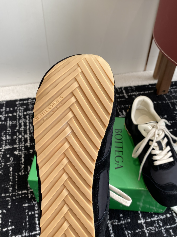 b0tte*a Ven*ta orbit sneaker bv017