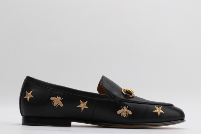 guc loafer