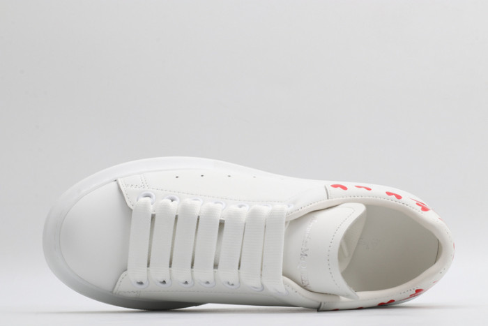 alex mcqu sneakers