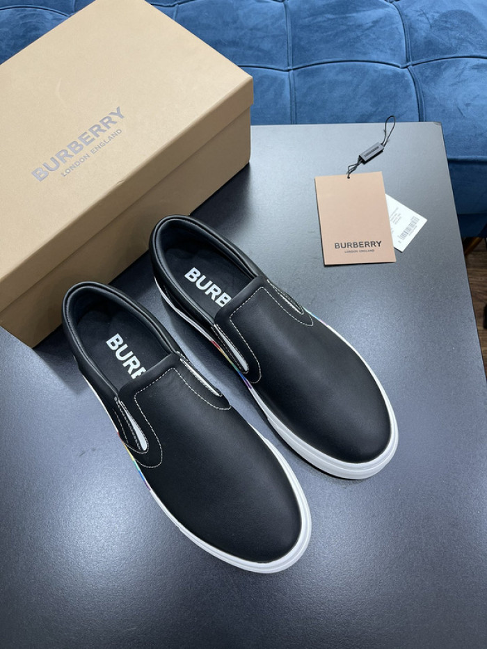 BUBERY SNEAKER