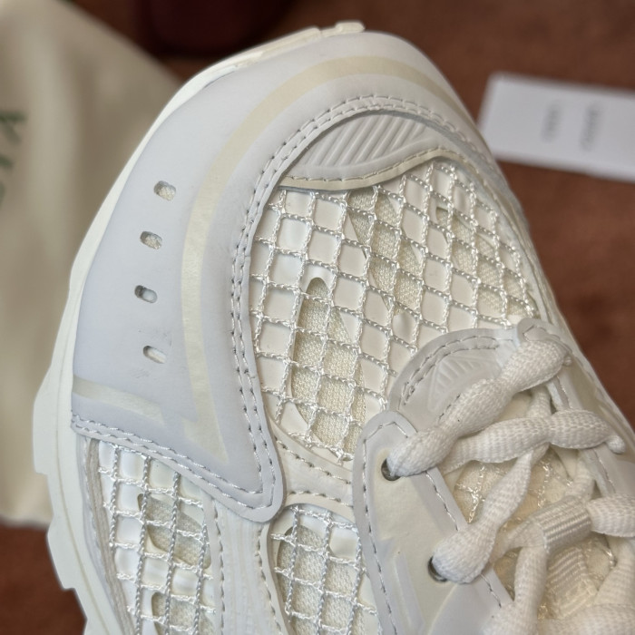 b0tte*a Ven*ta orbit sneaker bv013