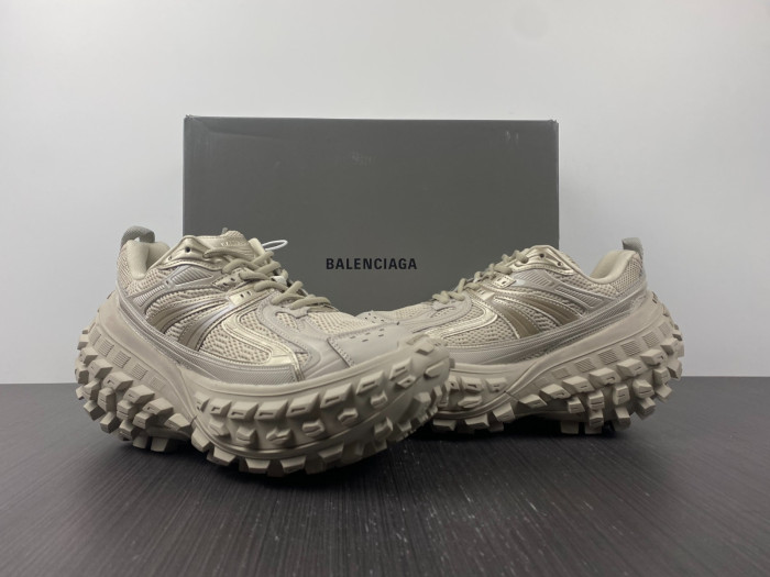 Ba*len*cia*ga defender khaki 68452158