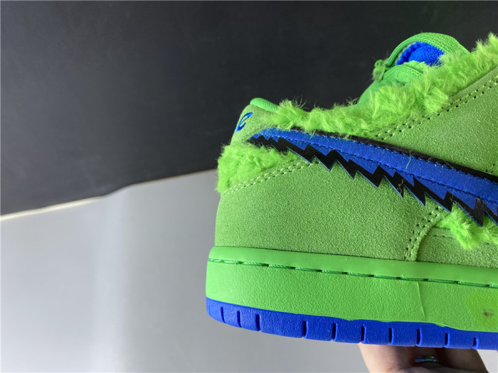 nike sb dunk low grateful dead bears green - cj5378-300