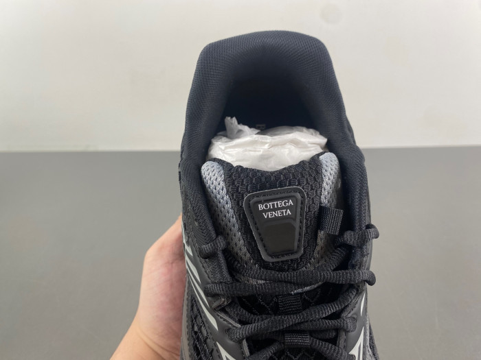b0tte*a Ven*ta orbit sneaker bv005