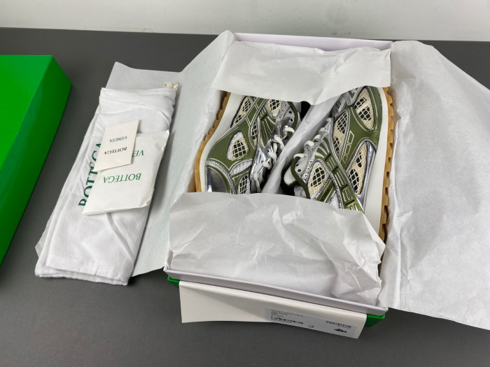 b0tte*a Ven*ta orbit sneaker bv004
