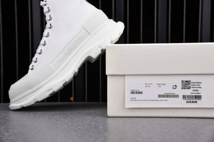 alex mcqu sneakers