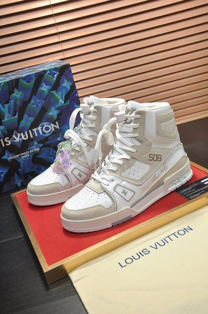 lovt sneaker