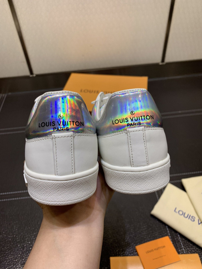 lovt sneaker