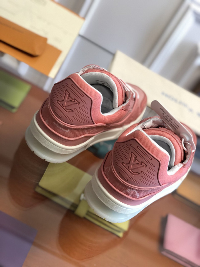 lovt sneaker