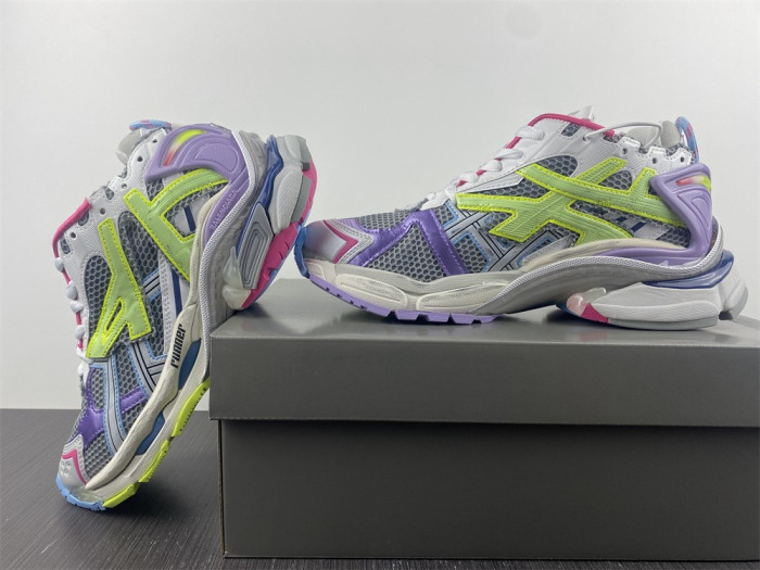 Balenciaga Runner Graffiti BCR026