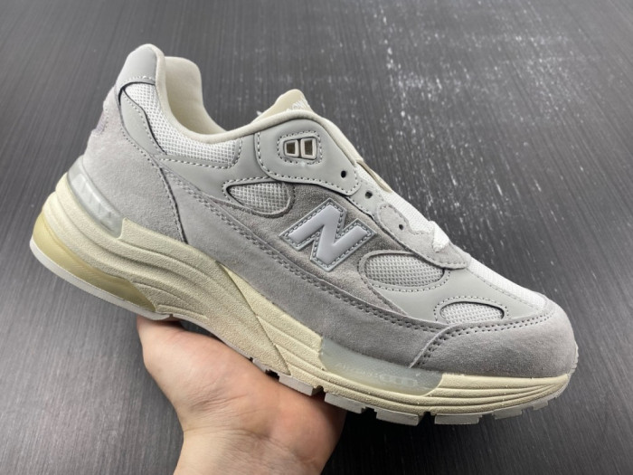 new balance x wtaps m992md