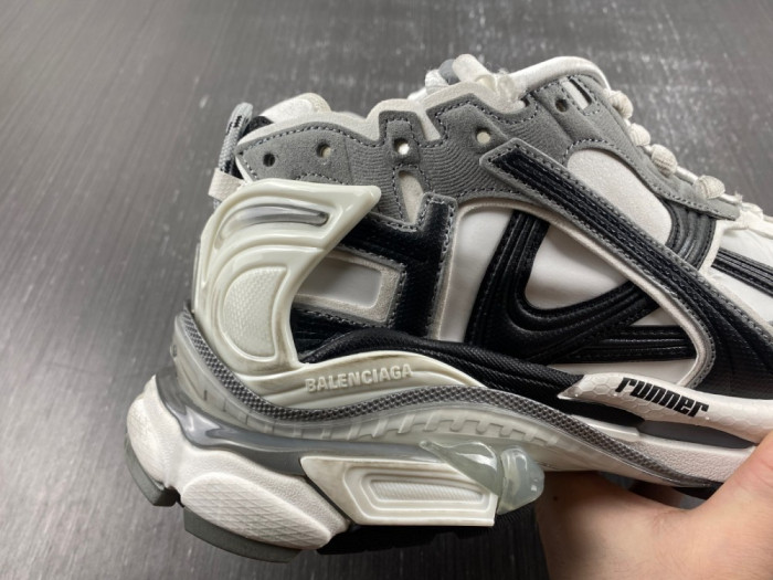 Ba*len*cia*ga runner black white 772774-w3rny-9012