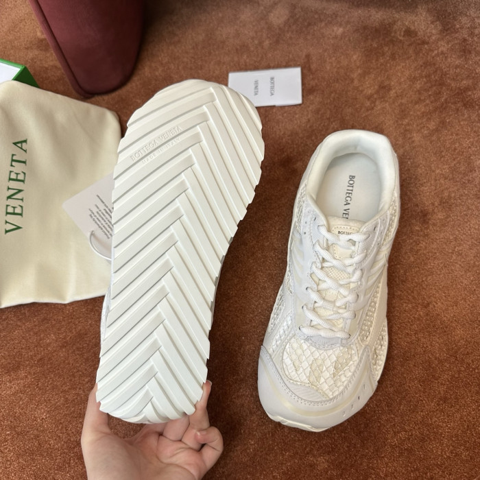 b0tte*a Ven*ta orbit sneaker bv013